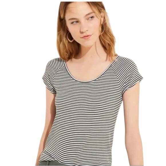 NWT LOFT Ribbed Caper & White Striped Raglan Scoop Neck Tee - Picture 4 of 10